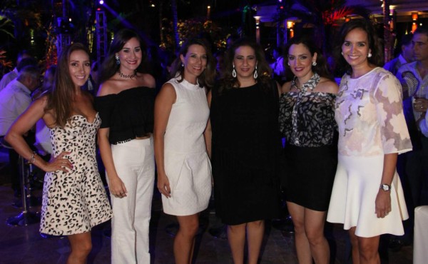 Hotel Real Intercontinental celebra coctel