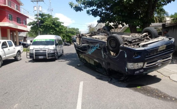 Tres heridos deja accidente vial en San Pedro Sula