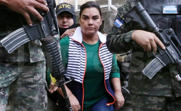 Rosa Elena de Lobo pasa su primera noche en cárcel de Támara