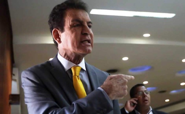 'En el PAC, cada diputado puede votar por quien quiera”: Salvador Nasralla