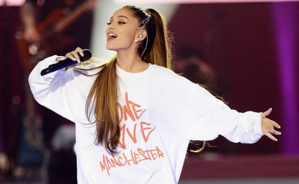 Ariana Grande podría obtener título de ciudadana honoraria de Manchester   