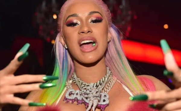 Cardi B arrasa con canción del coronavirus