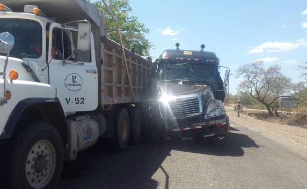 Muere trabajador arrollado por rastra en carretera de Choluteca