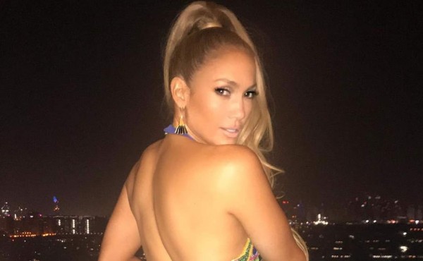 JLo y su candente foto  