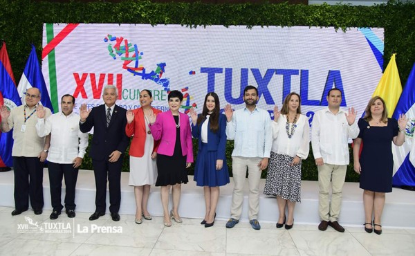 Sesión. Los comisionados presidenciales se reunieron ayer durante el inicio de la XVII Cumbre de Tuxtla.Fotos: Melvin Cubas y Yoseph Amaya