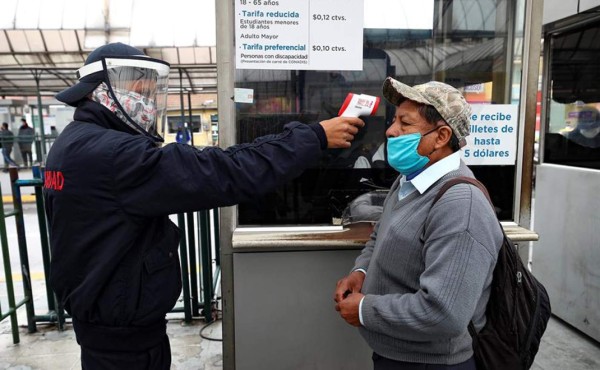 Ecuador reporta 3,621 muertes por COVID-19, sin nuevos decesos en Guayaquil