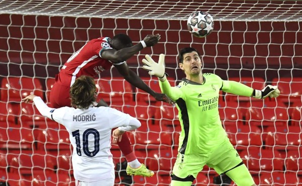 Real Madrid con un gran Courtois eliminó al Liverpool y avanzó a semifinales de la Champions League