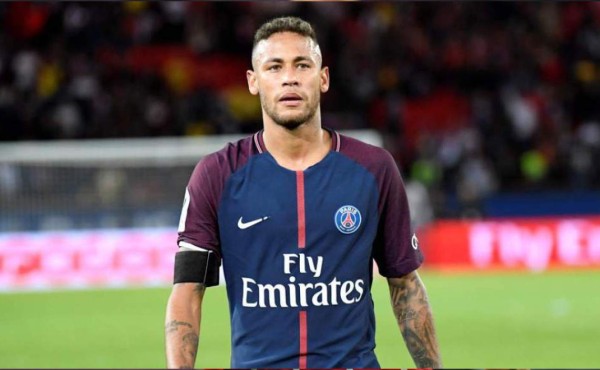 Neymar en París: 222 millones, promesas incumplidas y una polémica operación