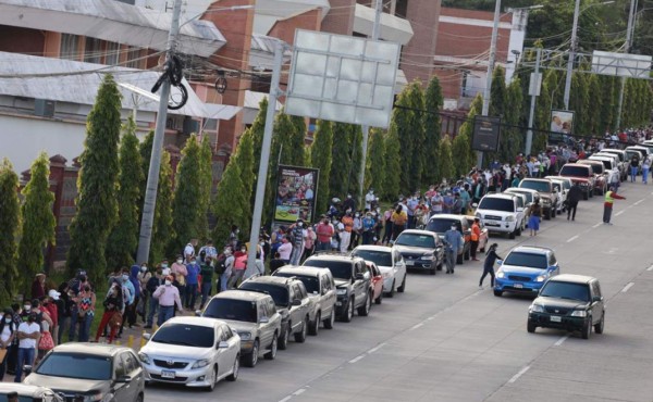 Domingo de vacunatón: más de 100,000 personas han sido vacunadas a nivel nacional