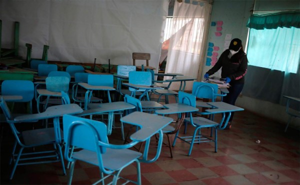 Niños hondureños de escasos recursos económicos perderían año escolar por COVID-19