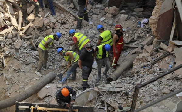Disminuye esperanza de hallar un superviviente entre los escombros en Beirut