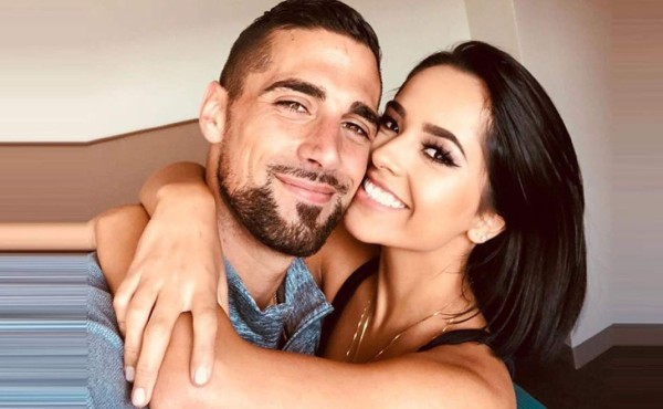 Becky G no quiere casarse con Sebastián Lletget, pese a la presión