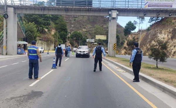 Policías refuerzan medidas en carreteras para vigilar seguridad en Semana Santa