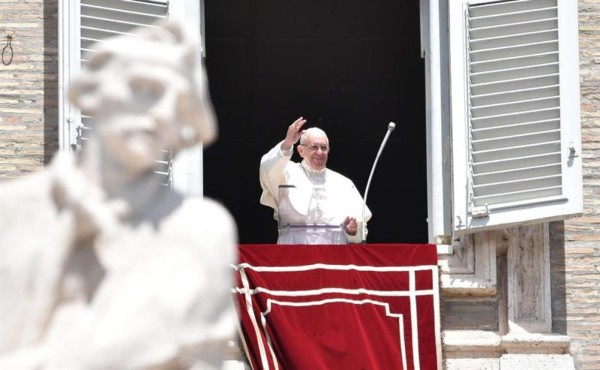El papa canonizó a pastorcillos de Fátima