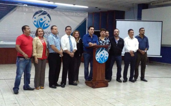Nacionalistas aceptan reelección del presidente Juan Orlando Hernández