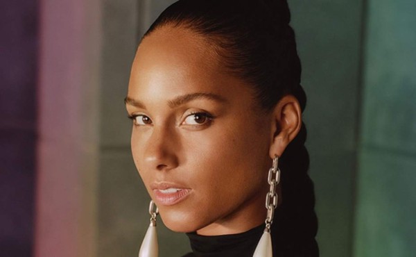 Alicia Keys habla sobre la violencia policial en su canción 'Perfect Way to Die'