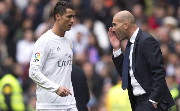 Cristiano Ronaldo elogia el trabajo de Zinedine Zidane