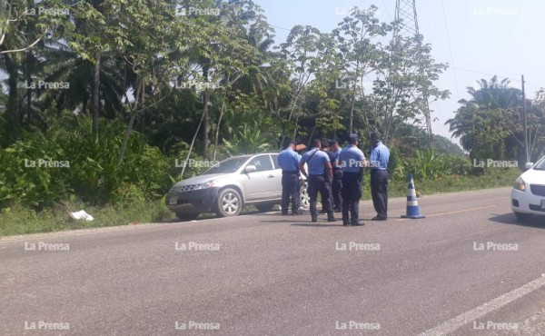 Tirotean a un hombre en su camioneta en Tela