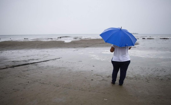 Franklin se debilita a tormenta tropical cerca de capital mexicana