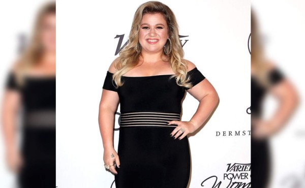 Kelly Clarkson presentará los premios Billboard