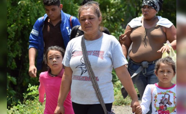 Iris, la hondureña que huyó a EUA para salvar a sus hijas de las maras