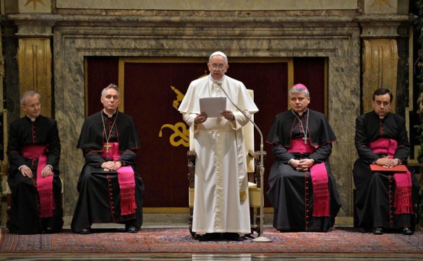 Papa: refugiados cristianos que viven en Irak 'son como Jesús'