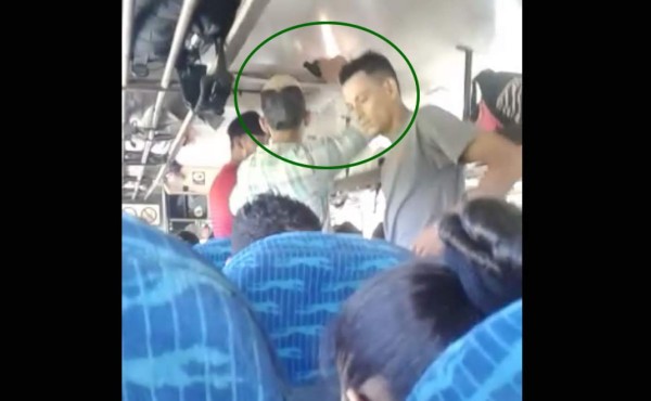 Video: pasajero graba un asalto a mano armada en La Ceiba