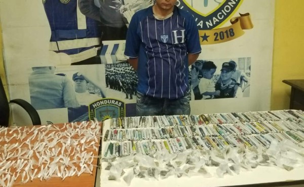 Cae menor con varios envoltorios de supuesta droga