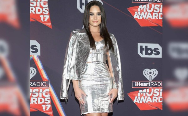 Demi Lovato acudirá a una clínica de rehabilitación para tratar sus adicciones