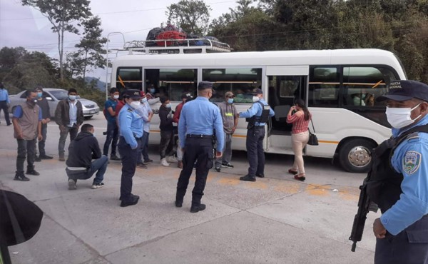 Policía advierte infiltración de traficantes de personas en caravanas migrantes