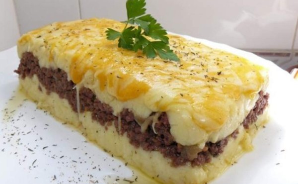 Pastel de papas y carne