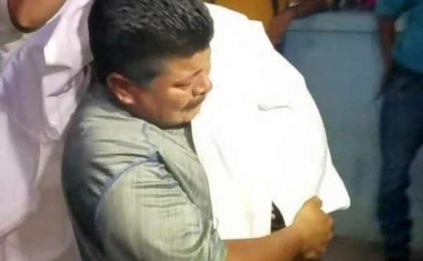 Hijo de pastor muere ahogado cuando su padre bautizaba cristianos