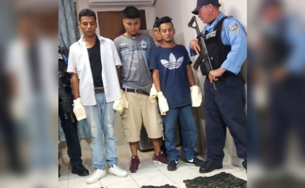 Caen tres sospechosos de matar a dos jóvenes en La Lima