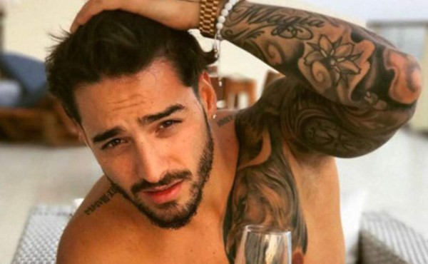 Maluma vuelve a la polémica con 'Felices los 4'