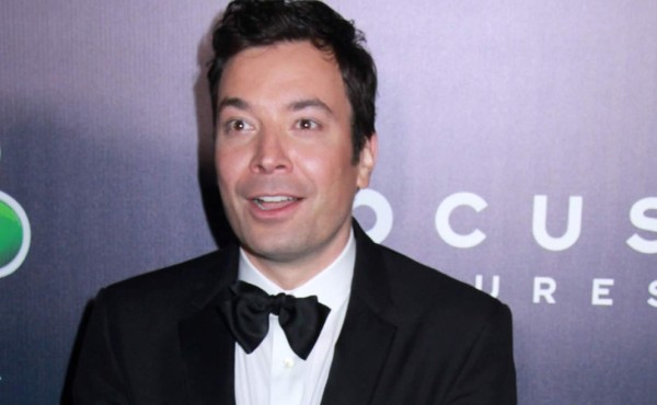 Jimmy Fallon hace una donación a un centro de inmigrantes en nombre de Trump