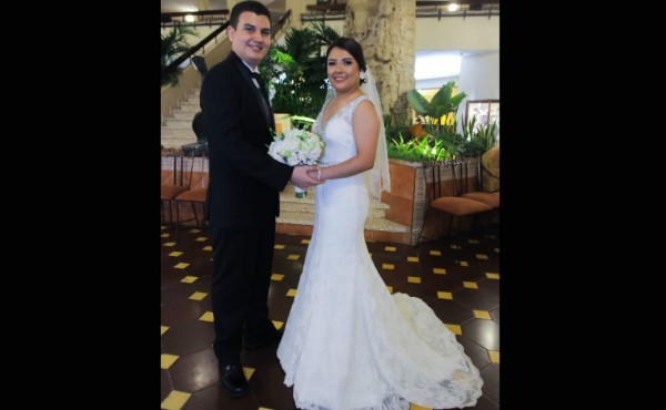 La boda de Cindy Ochoa y Ronald Alberto Fajardo