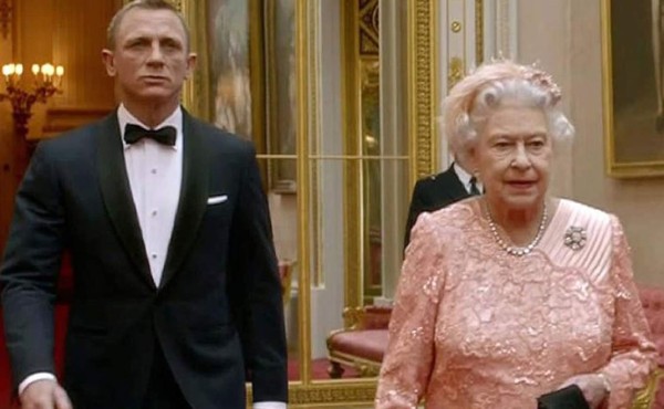 Reina Isabel II pone singular condición para actuar con James Bond