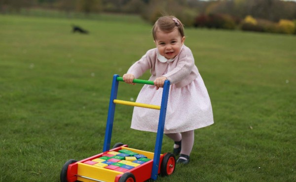 Feliz cumpleaños princesa Charlotte Elizabeth Diana