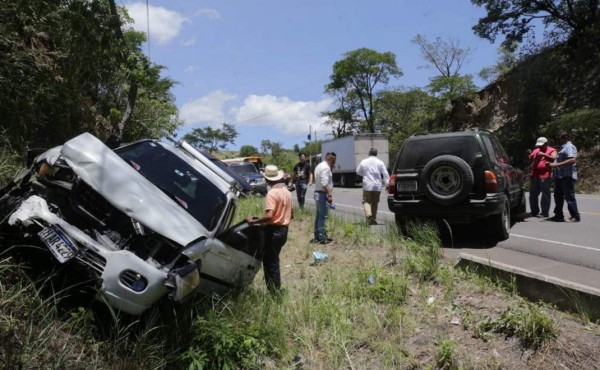 Tres personas heridas en un accidente vial en la carretera a Olancho