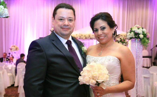 Boda de Emilia Hasbun y Omar Ferrera