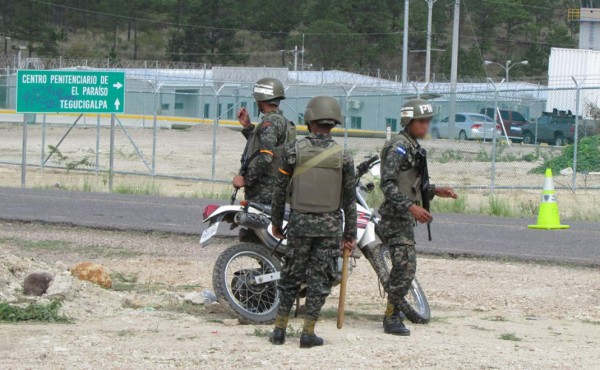 Desmienten que pandilleros se fugaron disfrazados como militares