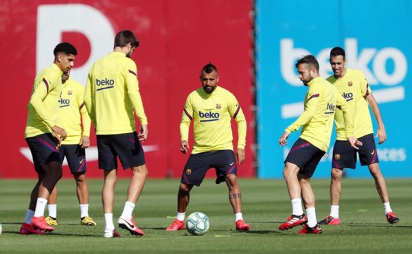 Barça sigue con los entrenamientos en grupo en la Ciudad Deportiva