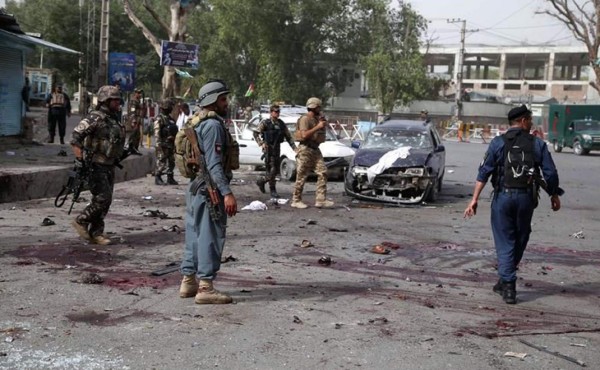 Afganistán: Al menos 18 muertos y 49 heridos en un atentado suicida