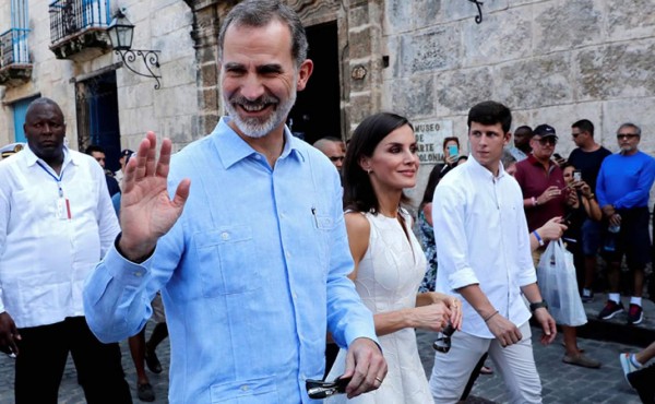 Reyes de España hablan 'de todo' en su visita a Cuba