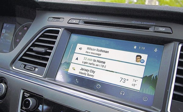 El sistema Android de Google llega a los autos