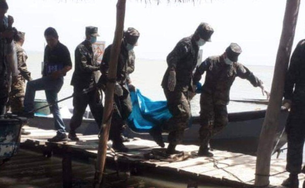 Llegan primeros hondureños sobrevivientes del naufragio en La Mosquitia