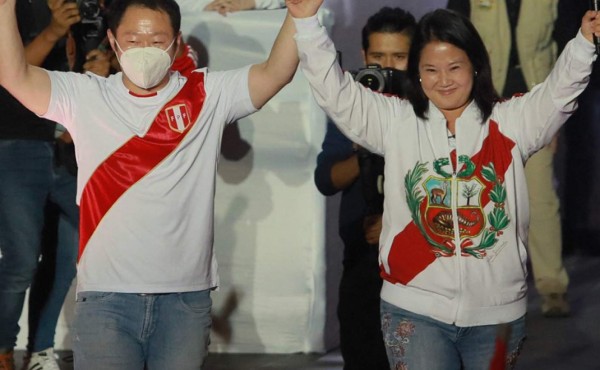 La hora de la verdad entre Fujimori y Castillo llega al convulsionado Perú  