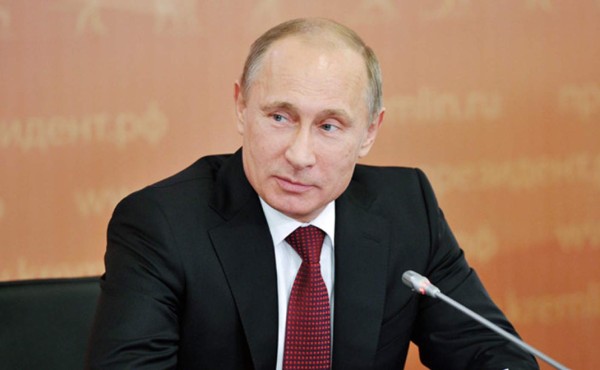 Putin propone a Arabia Saudita comprar misiles rusos para defenderse