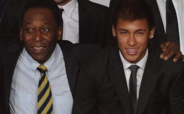 Pelé cuestiona la actuación de Neymar y revela el consejo que le dio