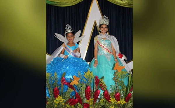 Coronan a nuevas reinas en Azacualpa, Santa Bárbara